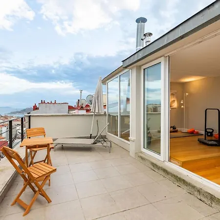 Missafir Flat With Bosphorus View Near Istiklal Κωνσταντινούπολη