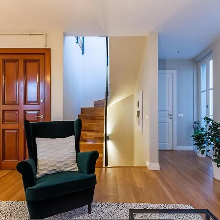Missafir Flat With Bosphorus View Near Istiklal Διαμέρισμα *