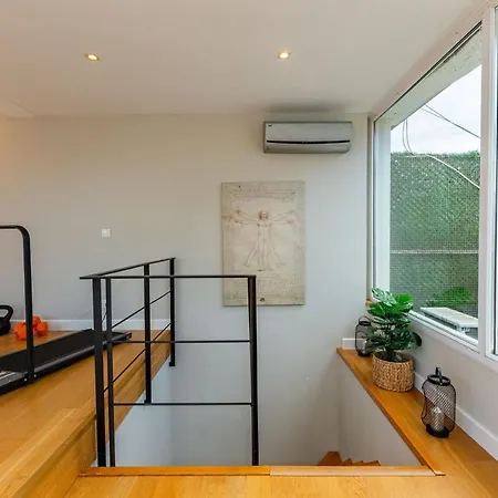 Missafir Flat With Bosphorus View Near Istiklal Κωνσταντινούπολη